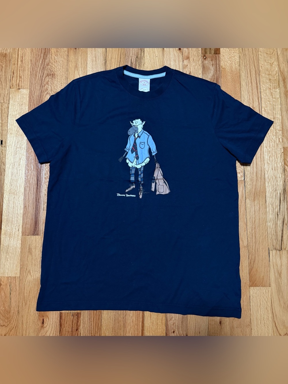 Brooks Brothers Henry the Sheep Graphic T-Shirt Size M